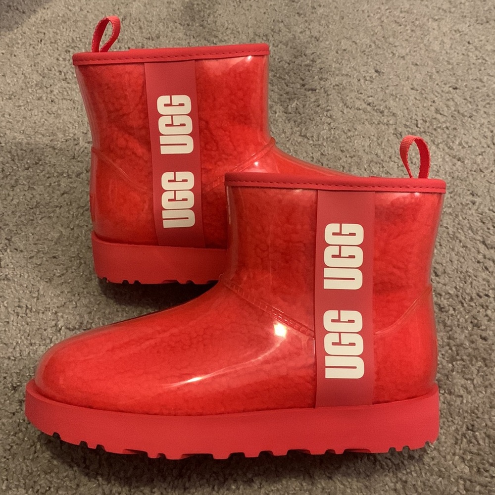 UGG® Classic Clear Mini Waterproof Winter Boot - Picture 9 of 11